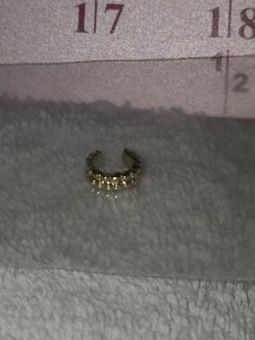Mattel Gold Monster High Abbey Choker